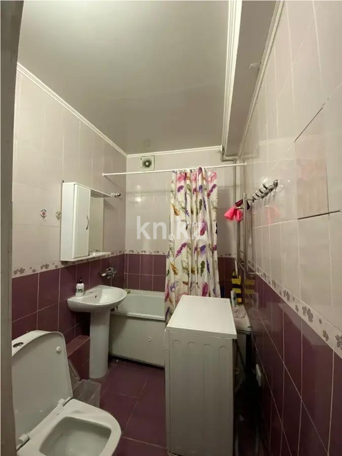 Продажа 2-комнатной квартиры, 43 м², мкр-н Коктем-2, дом  1 в Алматы - фото 4