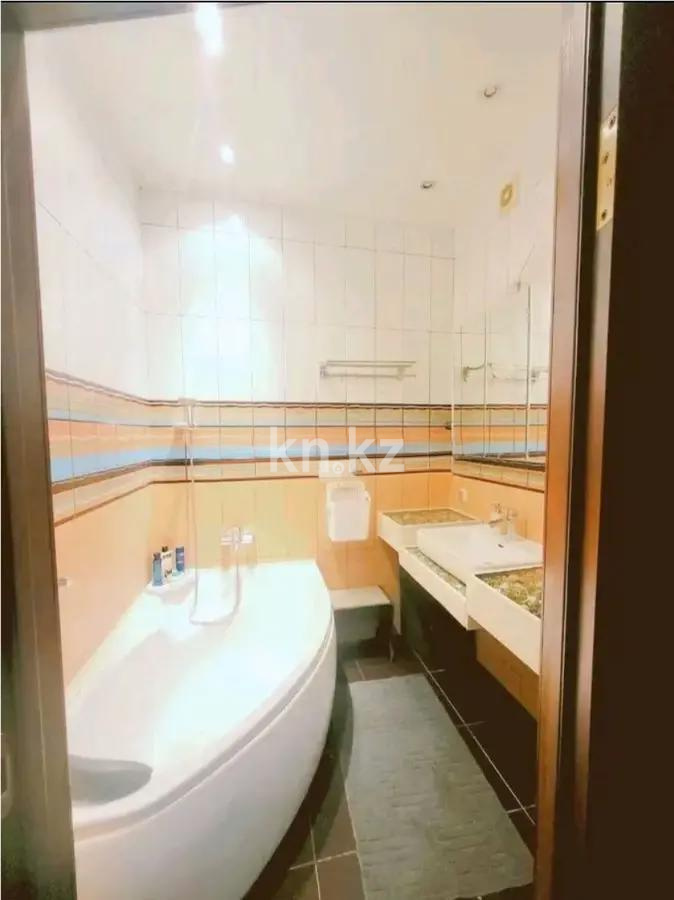 Продажа 3-комнатной квартиры, 80 м² в Алматы - фото 2