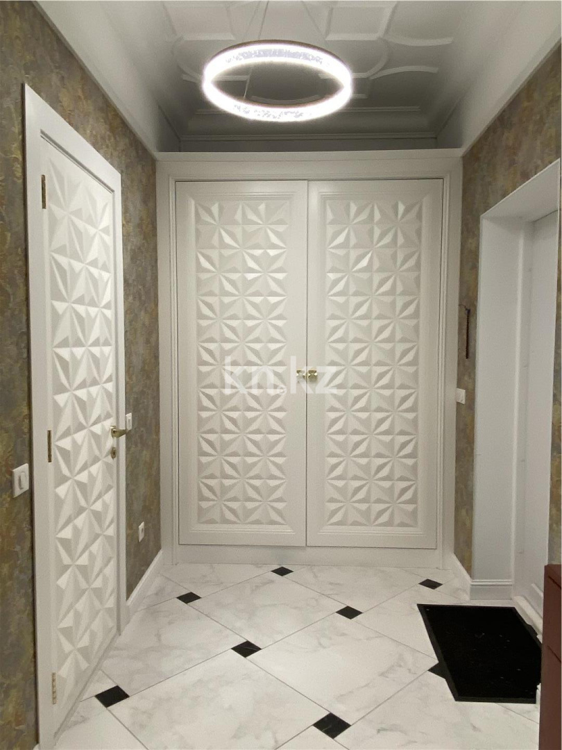 Продажа 4-комнатной квартиры, 132 м², ул. Шарля де Голля в Астане - фото 26