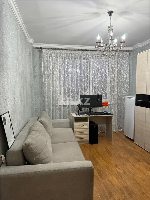 Продажа 3-комнатной квартиры, 81 м², мкр-н Мамыр-3, дом  19 в Алматы - фото 2