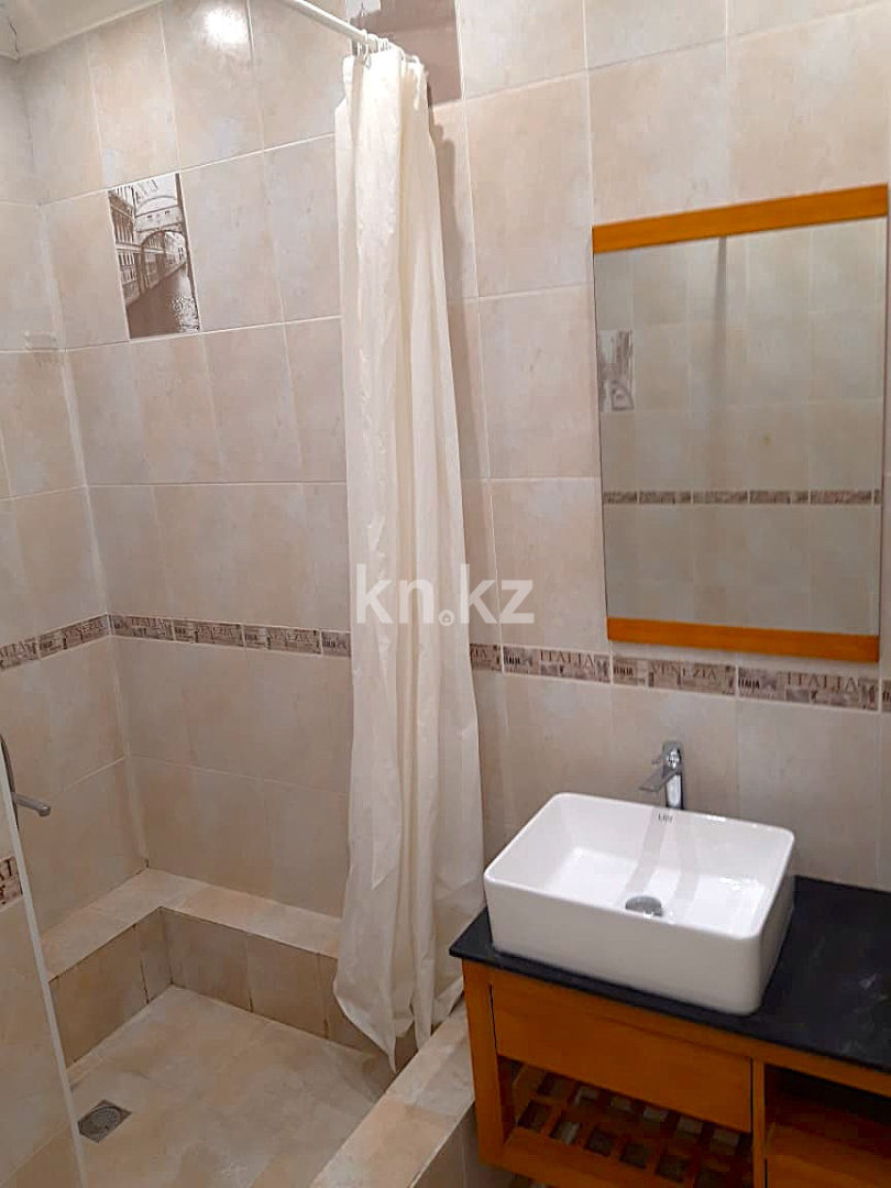 Аренда 1-комнатной квартиры, 60 м² в Астане - фото 8