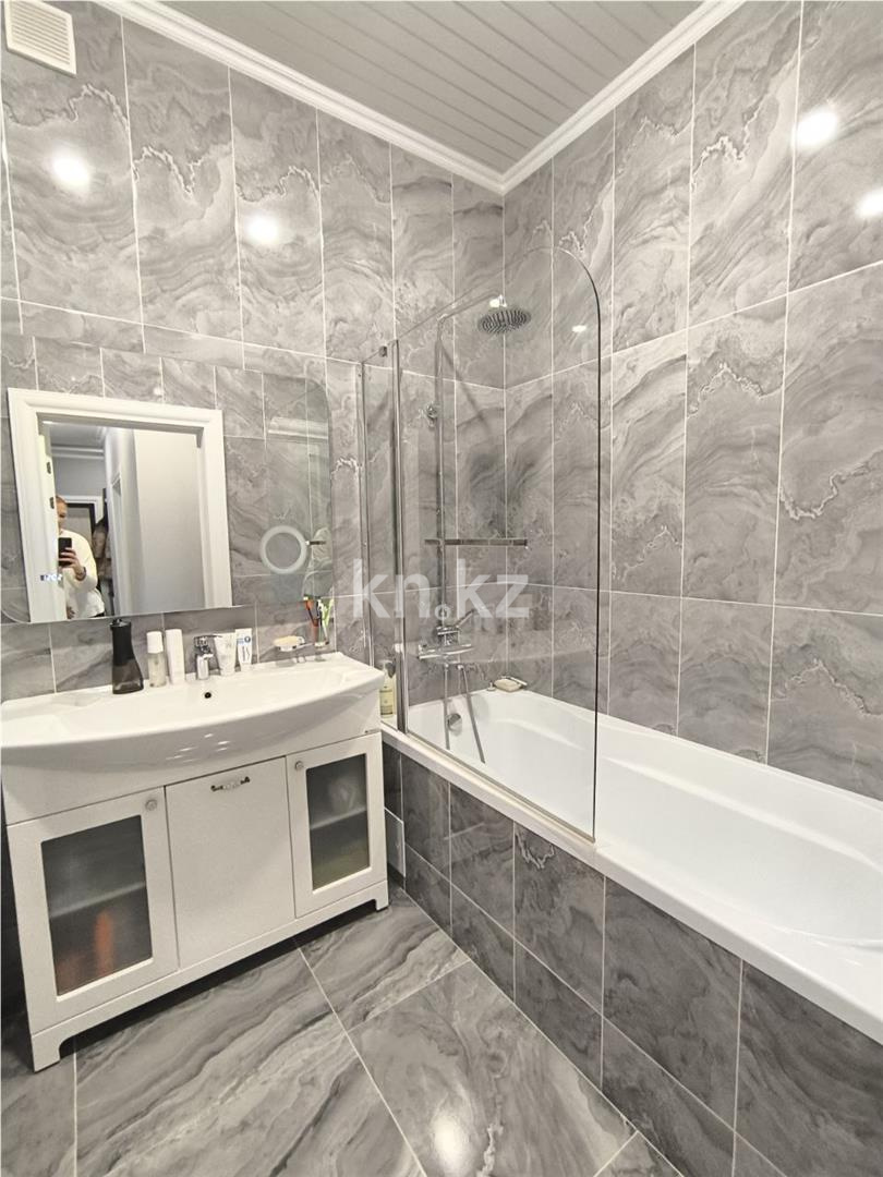 Продажа 4-комнатной квартиры, 96 м², мкр. Степной-3 в Караганде - фото 12