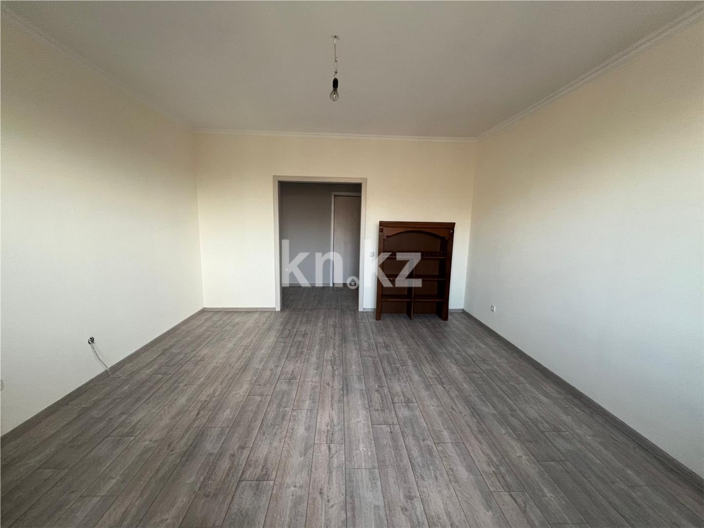 Продажа 2-комнатной квартиры, 61 м², ул. Сарыарка в Караганде - фото 2
