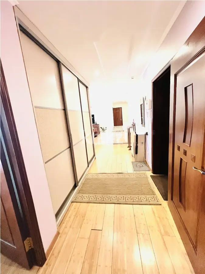 Продажа 4-комнатной квартиры, 140 м², ул. Кубрина, дом  20/1 в Астане - фото 8