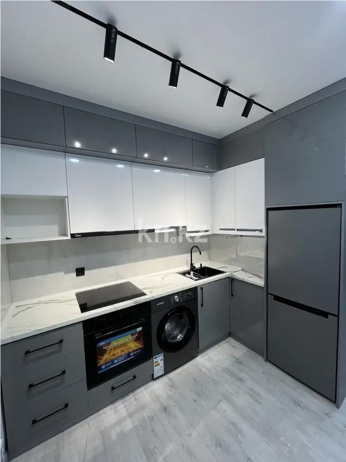 Продажа 2-комнатной квартиры, 56 м², ул. Утепова, дом  31 в Алматы - фото 3