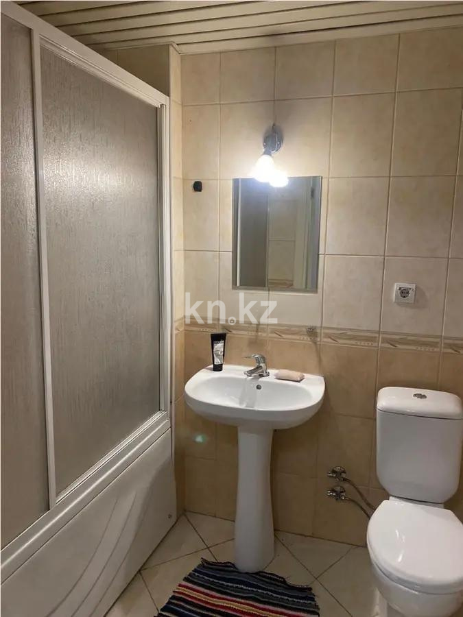 Продажа 2-комнатной квартиры, 65 м² в Алматы - фото 4