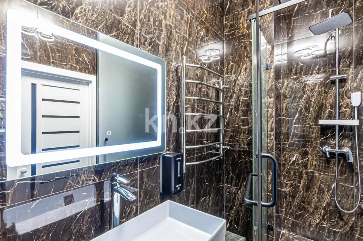 Продажа 3-комнатной квартиры, 120 м², пр. Аль-Фараби, дом  7/5а в Алматы - фото 6