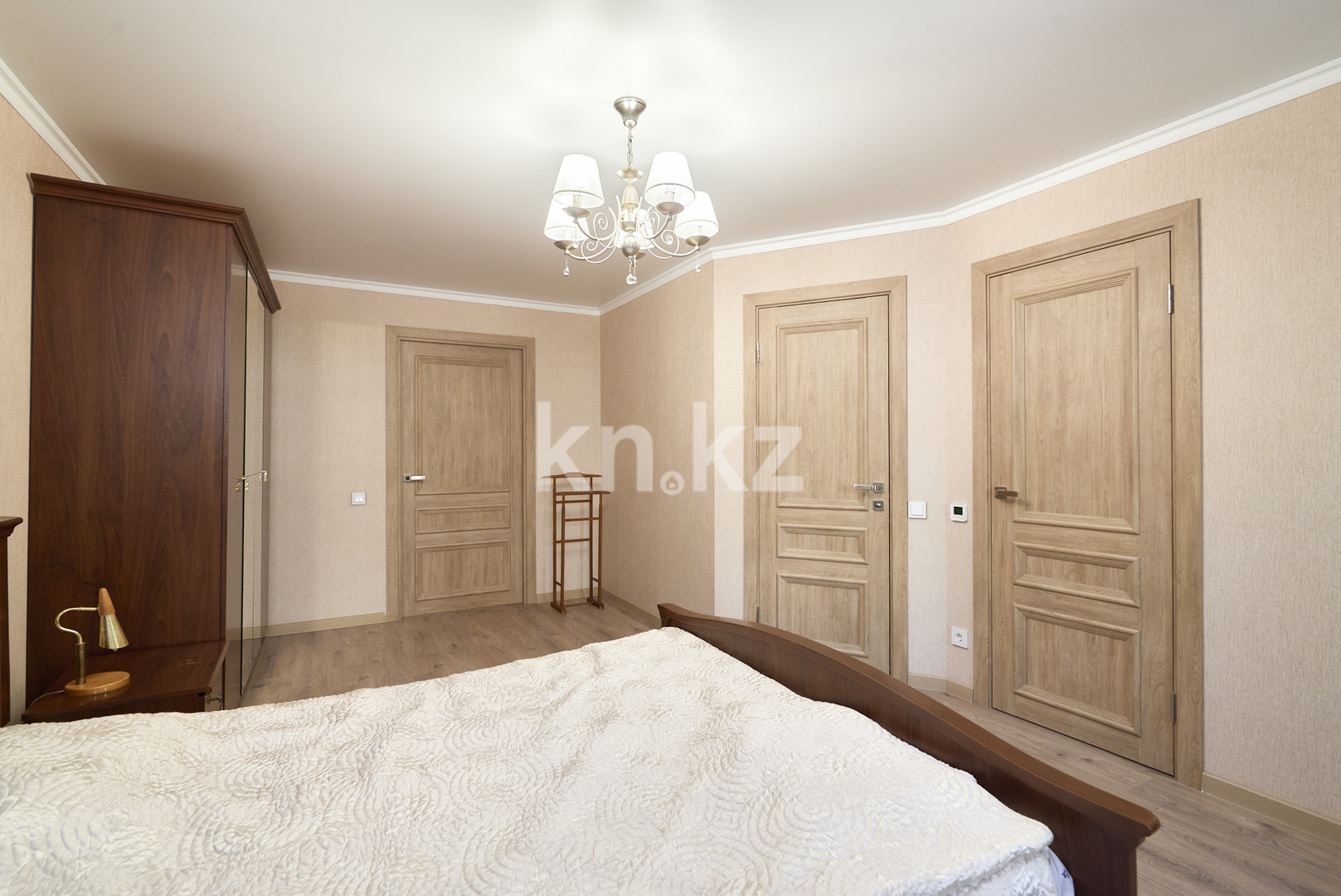 Продажа 6-комнатного дома, 348 м² в Астане - фото 9