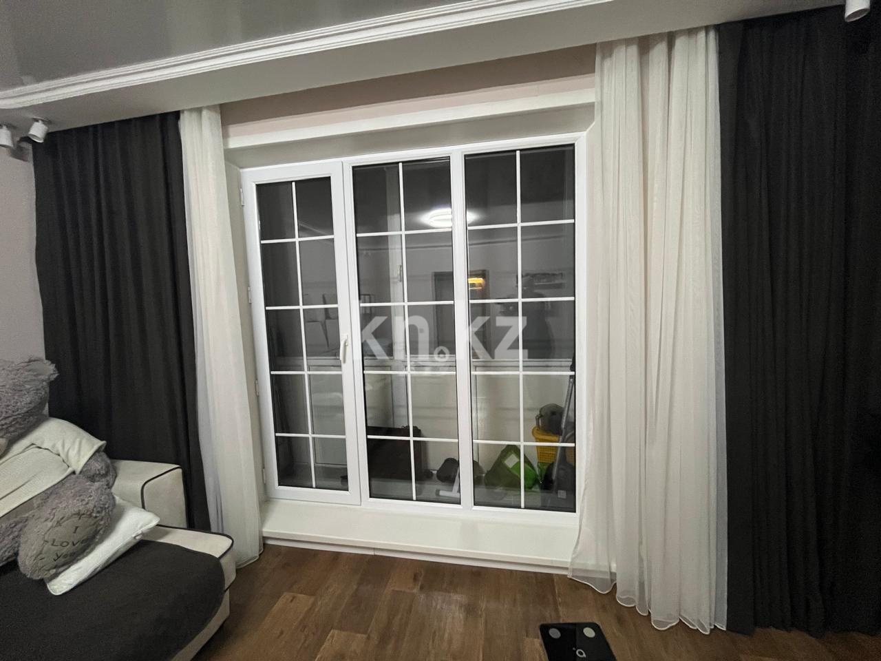 Продажа 3-комнатной квартиры, 64 м², Степной-1, дом  4/36 в Караганде - фото 9