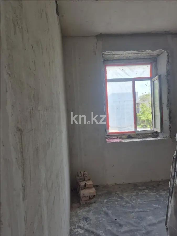 Продажа 3-комнатной квартиры, 80 м², пр. Назарбаева, дом  26 в Караганде - фото 2