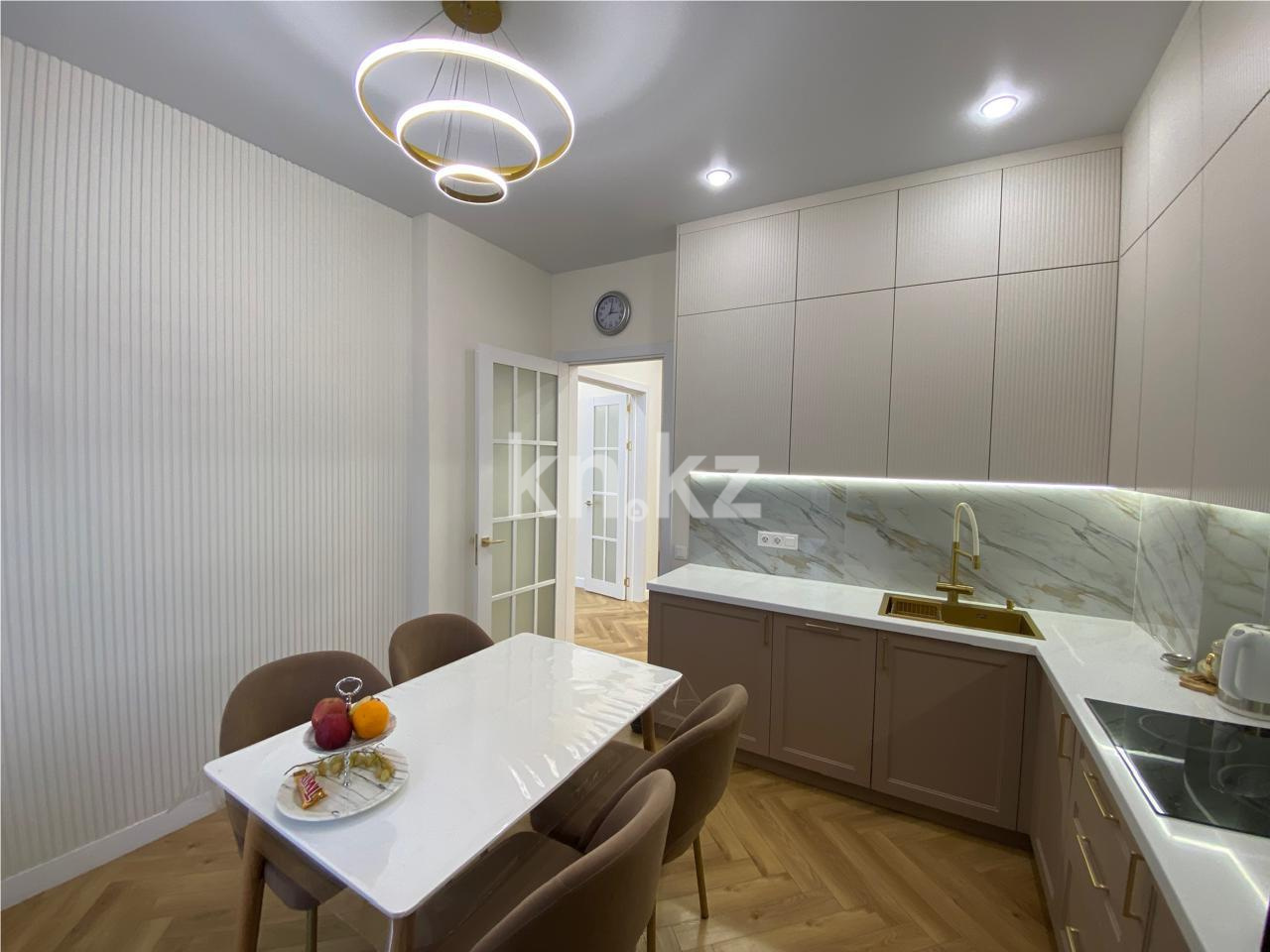 Продажа 3-комнатной квартиры, 105.2 м² в Астане - фото 14