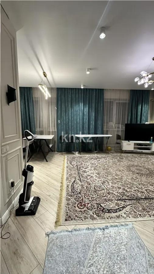 Продажа 2-комнатной квартиры, 70 м², ул. Жунисова, дом  14/12 в Алматы