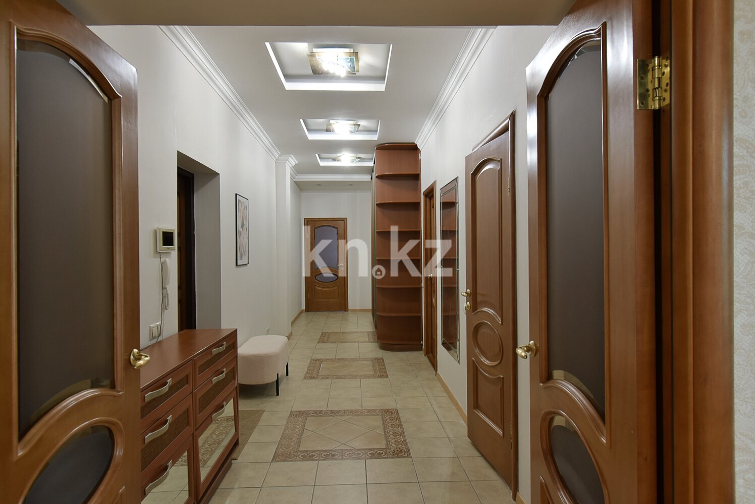 Продажа 4-комнатной квартиры, 241 м² в Алматы - фото 22