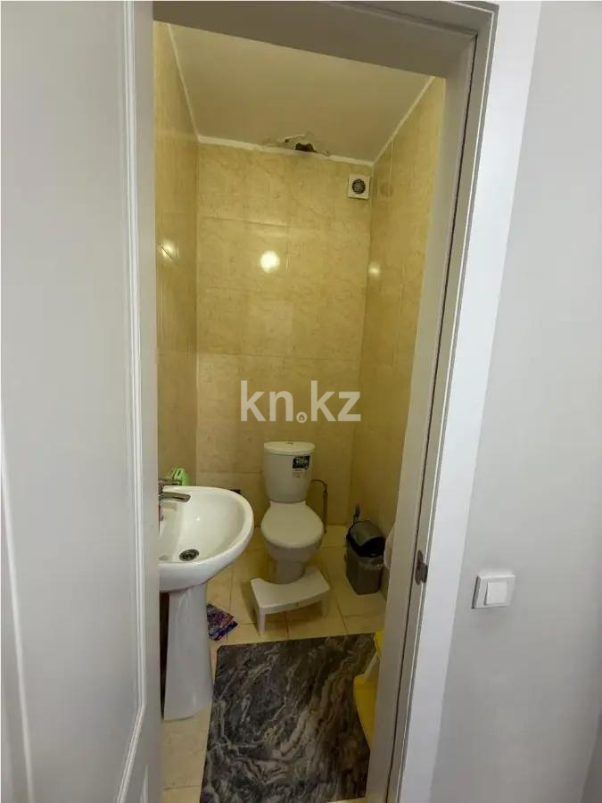 Продажа 2-комнатной квартиры, 78.6 м², мкр. Аксай-5, дом  3б в Алматы - фото 5