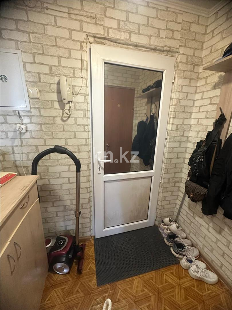 Продажа 1-комнатной квартиры, 29 м², мкр-н 21 в Караганде - фото 10