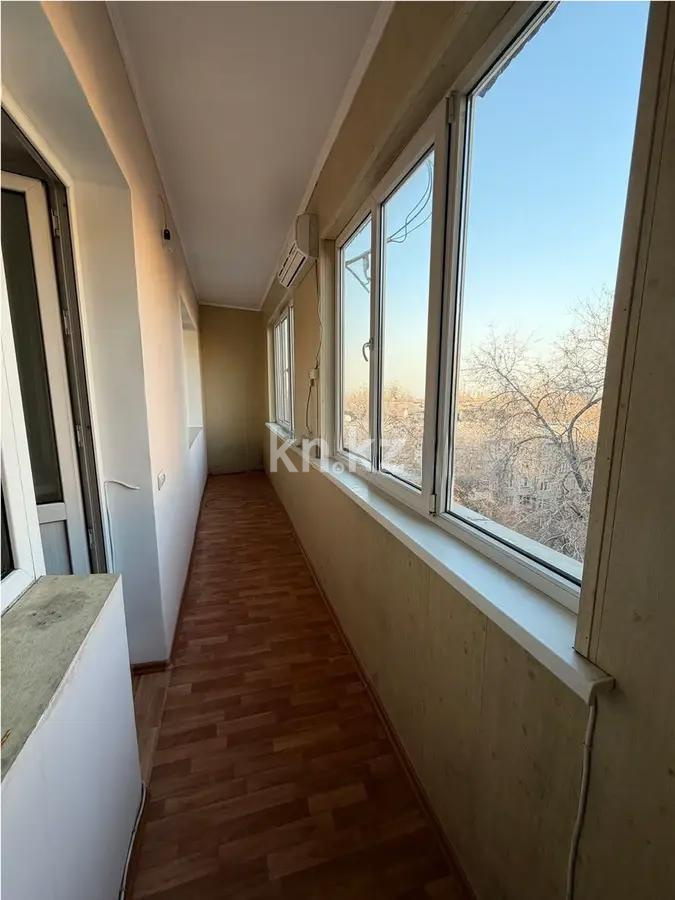 Продажа 2-комнатной квартиры, 55 м², мкр-н 11, дом  37 в Алматы - фото 4