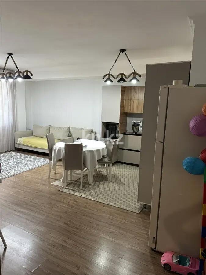 Продажа 2-комнатной квартиры, 72.3 м² в Астане