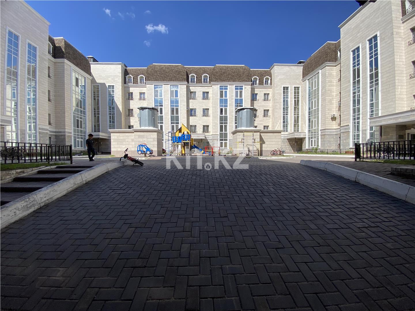 Продажа 3-комнатной квартиры, 97 м² в Астане - фото 25