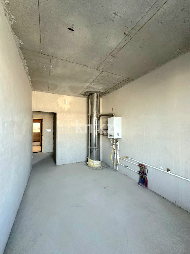 Продажа 2-комнатной квартиры, 79 м², ул. Байтерекова, дом  2б в Шымкенте - фото 25