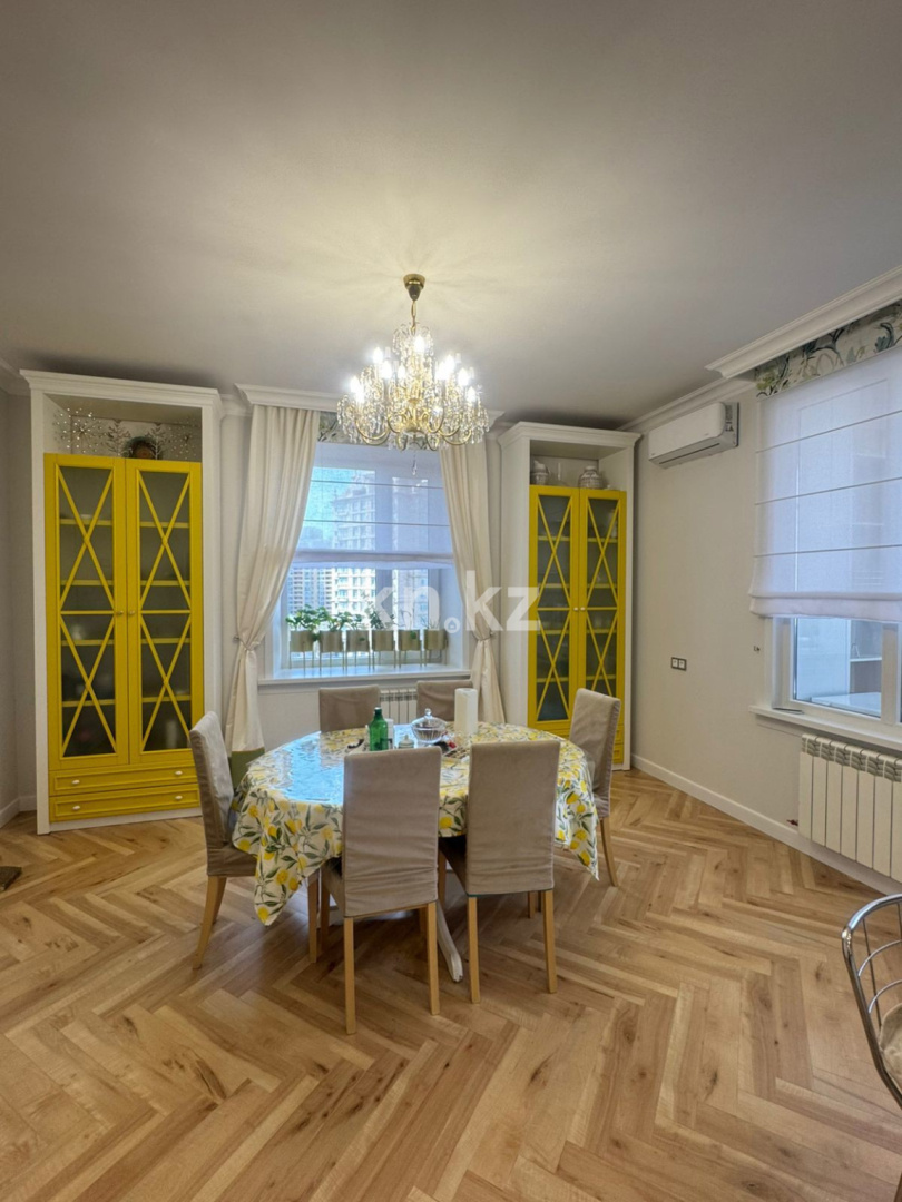 Продажа 4-комнатной квартиры, 175 м², ул. Жусан, дом  11 в Астане - фото 6