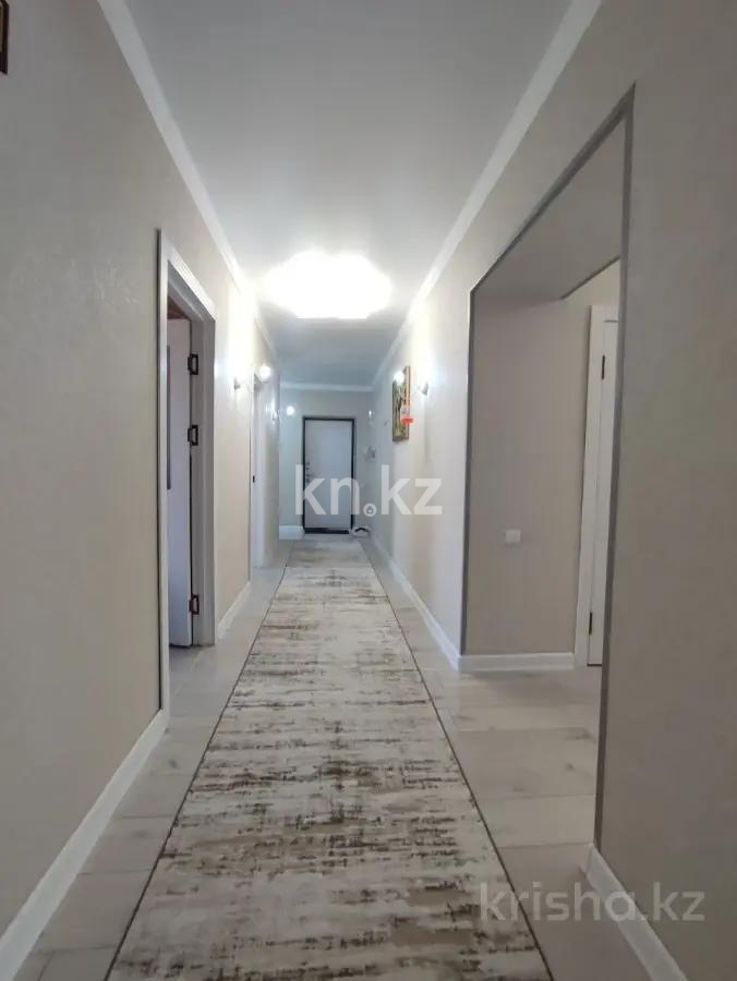 Продажа 4-комнатной квартиры, 110 м², ул. Муканова в Караганде - фото 16