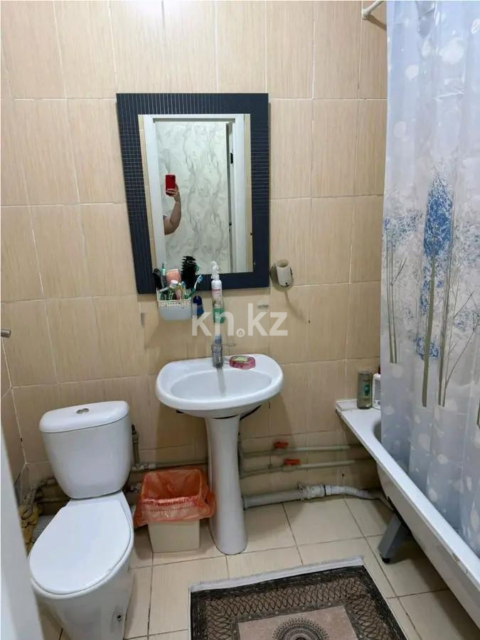 Продажа 2-комнатной квартиры, 70 м², мкр-н Нуркент, дом  49 в Алматы - фото 4