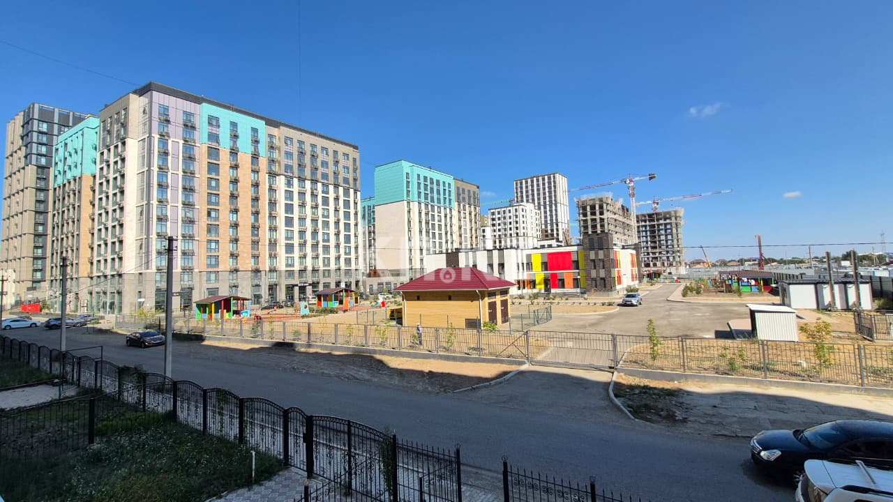 Продажа 4-комнатной квартиры, 123 м², мкр-н Сарыарка, дом  39 в Атырау - фото 28