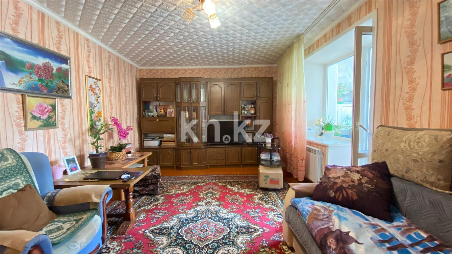 Продажа 2-комнатной квартиры, 74 м², ул. Гапеева в Караганде - фото 2