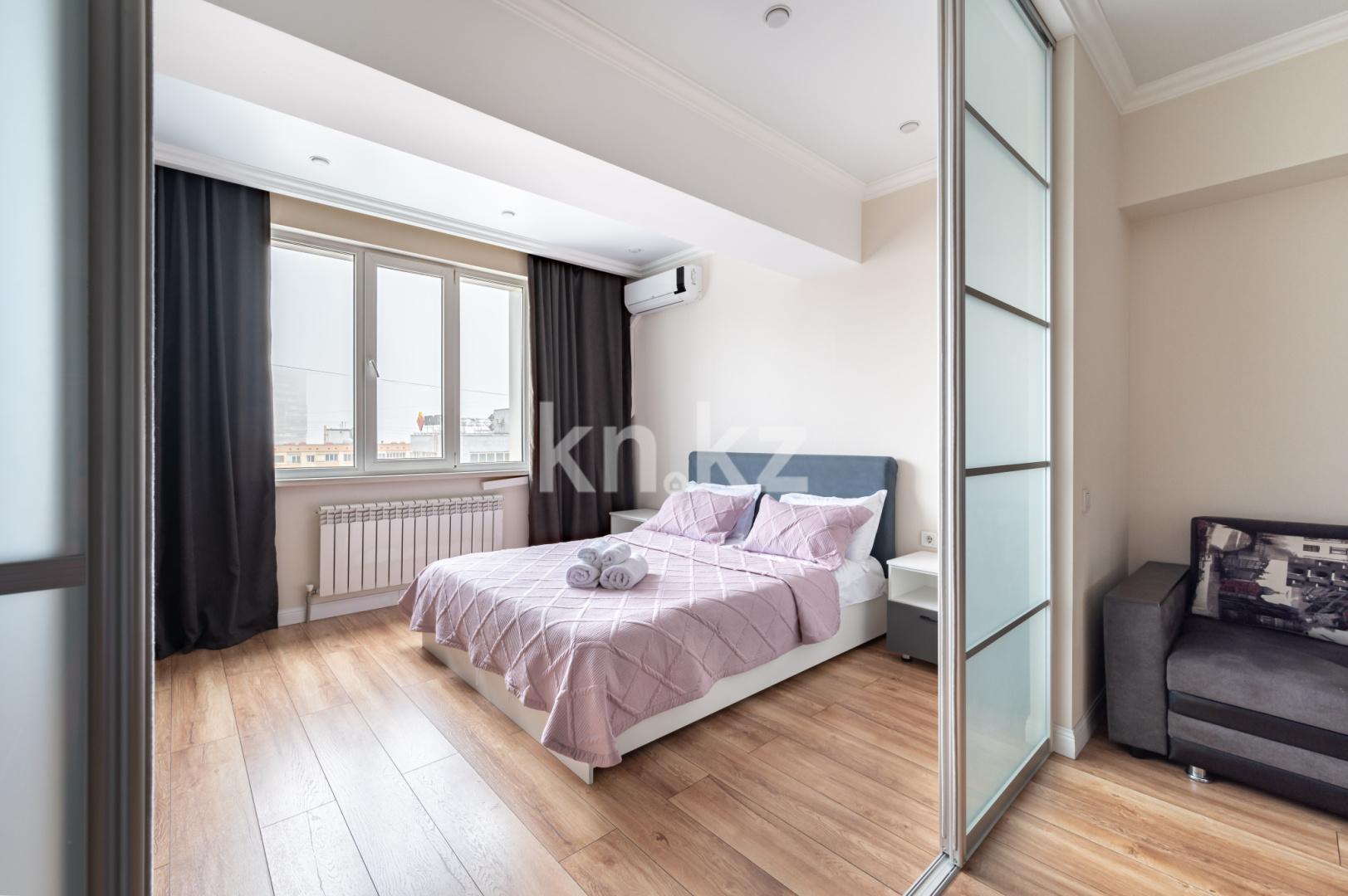 Аренда 1-комнатной квартиры посуточно, 50 м² в Алматы - фото 4