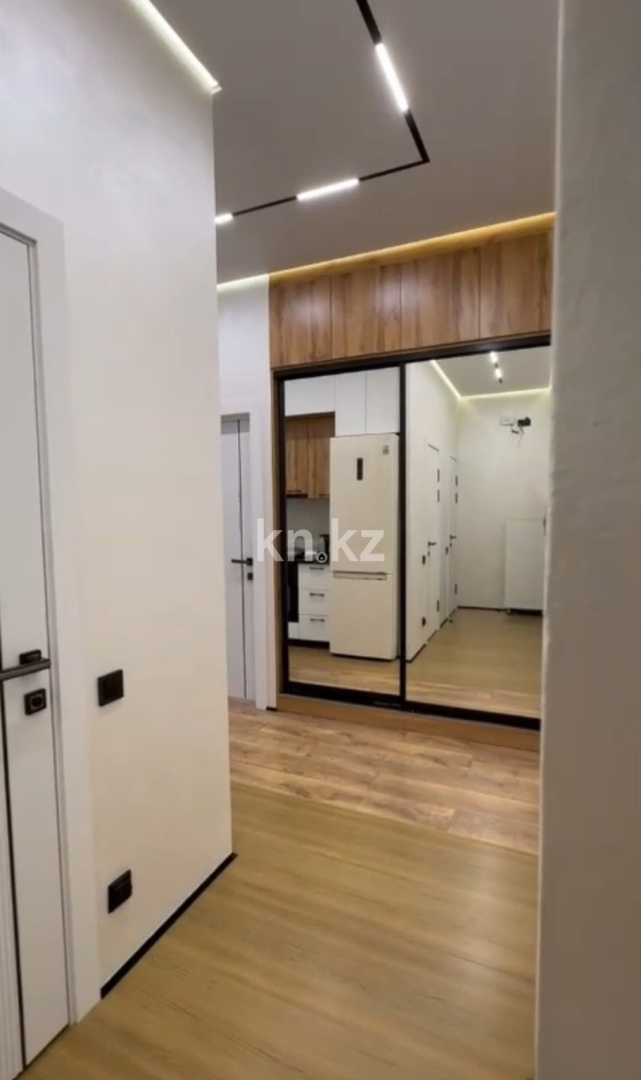 Аренда 4-комнатной квартиры посуточно, 80 м², пр. Райымбека, дом  348/1 - ул. Емцова в Алматы - фото 2