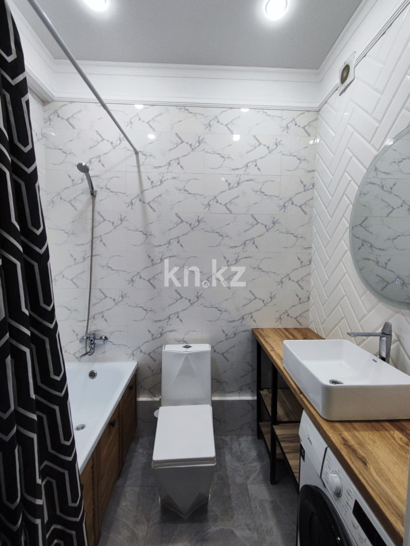 Продажа 2-комнатной квартиры, 42 м² в Алматы - фото 14