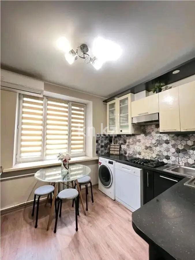 Продажа 3-комнатной квартиры, 60 м² в Алматы - фото 4