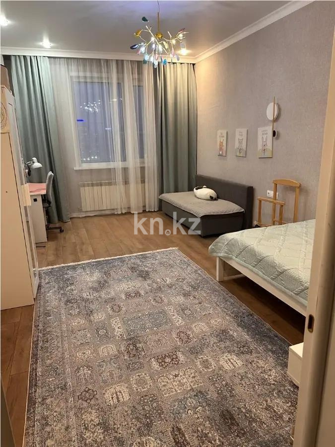 Продажа 4-комнатной квартиры, 130.2 м² в Астане - фото 2