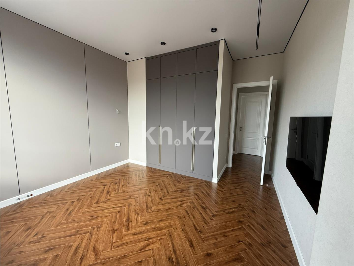 Продажа 3-комнатной квартиры, 80 м² в Караганде - фото 6