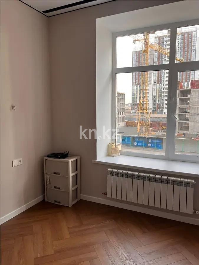 Продажа 2-комнатной квартиры, 65 м², ул. Ашимова, дом  15 в Караганде - фото 2
