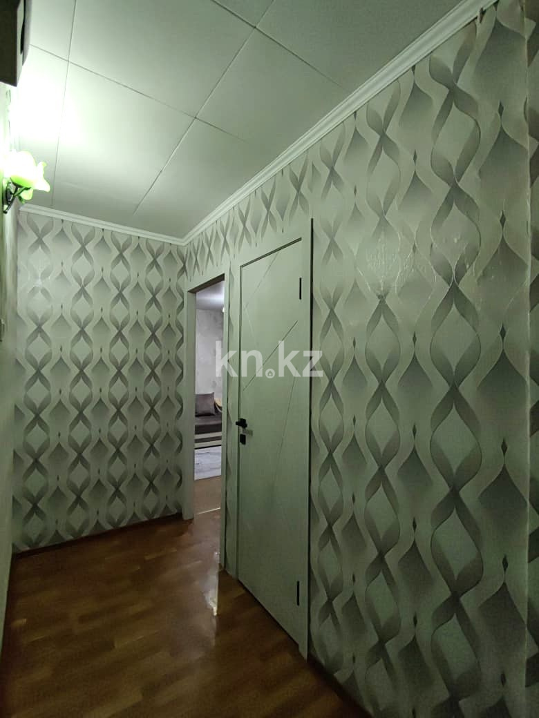 Продажа 2-комнатной квартиры, 47 м², 12 мкр., дом  17 в Караганде - фото 15