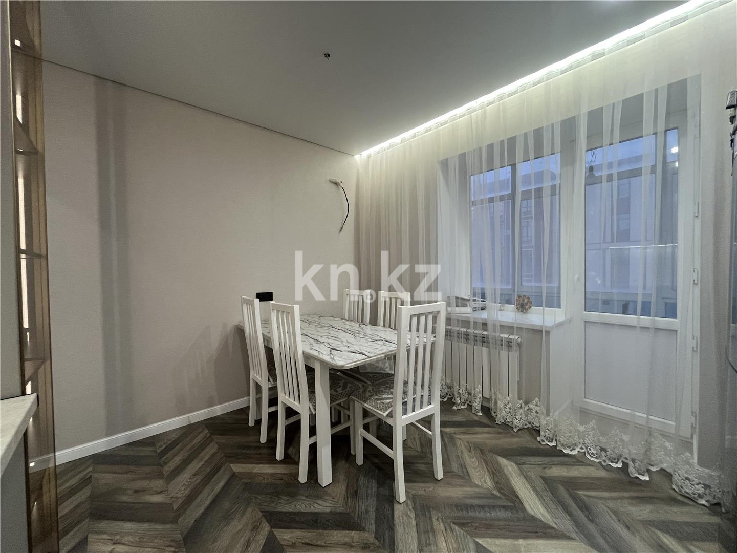 Продажа 4-комнатной квартиры, 110 м², ул. Букетова, дом  60/2 в Караганде - фото 22