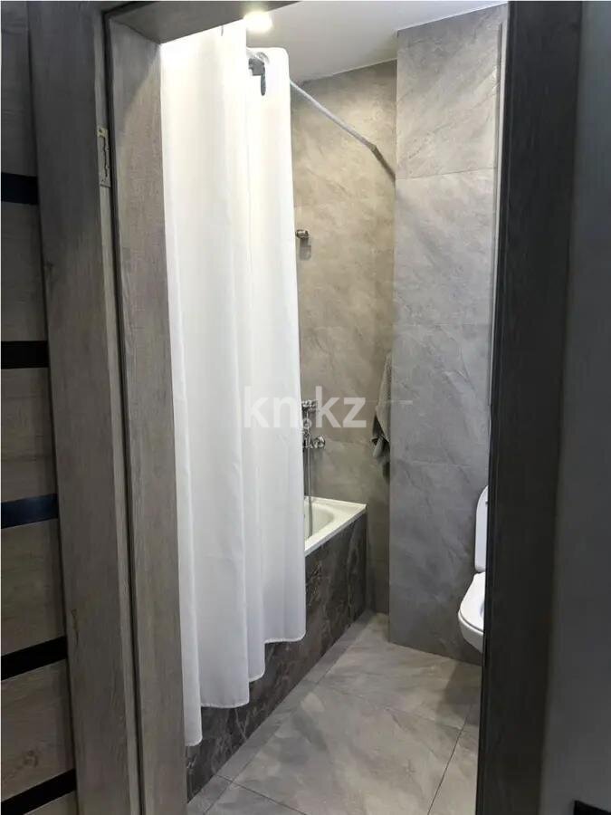 Продажа 2-комнатной квартиры, 62 м² в Караганде - фото 4