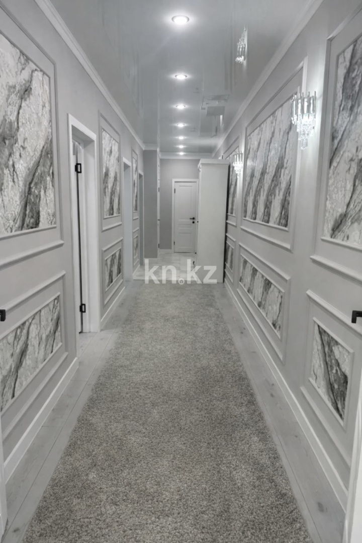 Продажа 3-комнатной квартиры, 103.3 м² в Уральске - фото 6