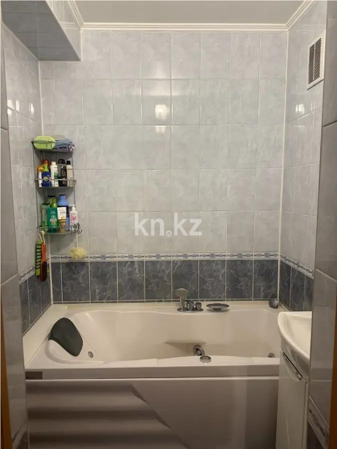 Продажа 2-комнатной квартиры, 51.6 м² в Алматы - фото 4