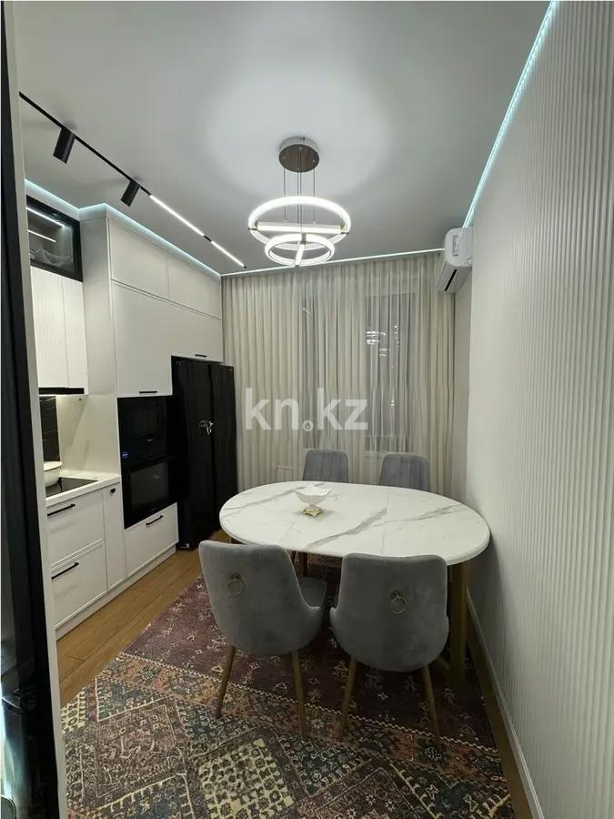 Продажа 4-комнатной квартиры, 110.6 м² в Алматы - фото 4