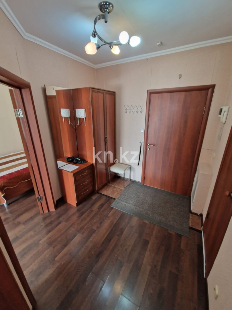 Аренда 1-комнатной квартиры посуточно, 45 м², ул. Кенесары, дом  1 - ул. Кумисбекова в Астане - фото 6