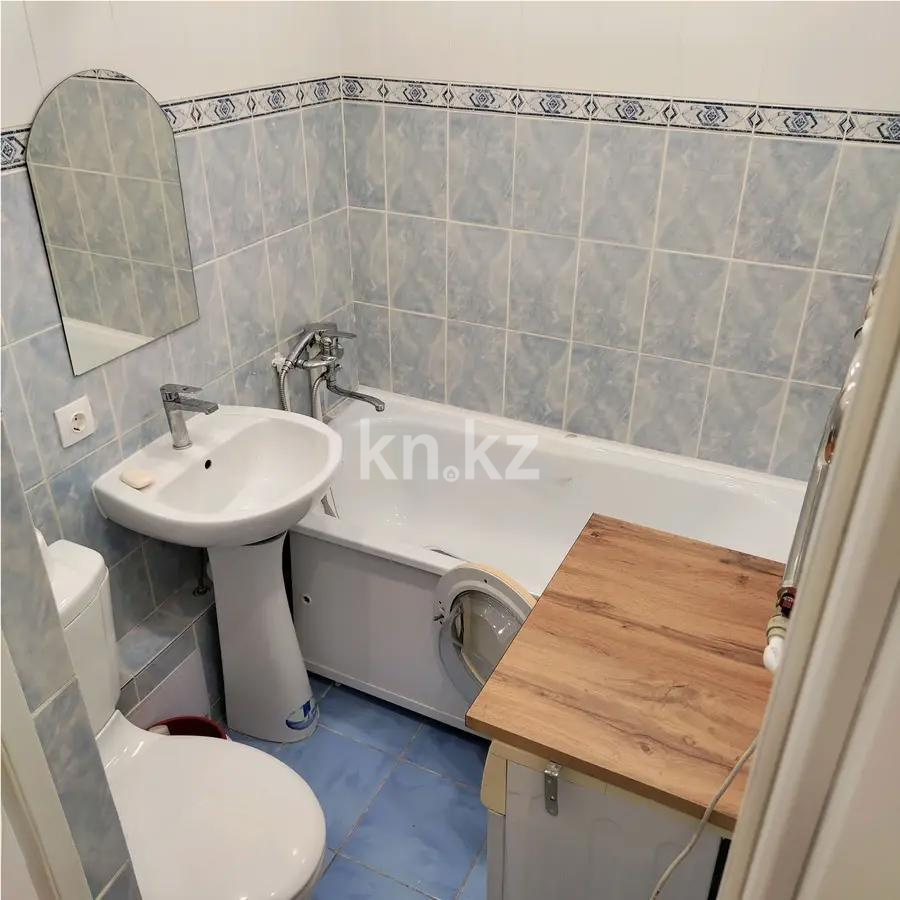 Продажа 1-комнатной квартиры, 37 м², пр. Тауелсыздык, дом  12/2 в Астане - фото 3