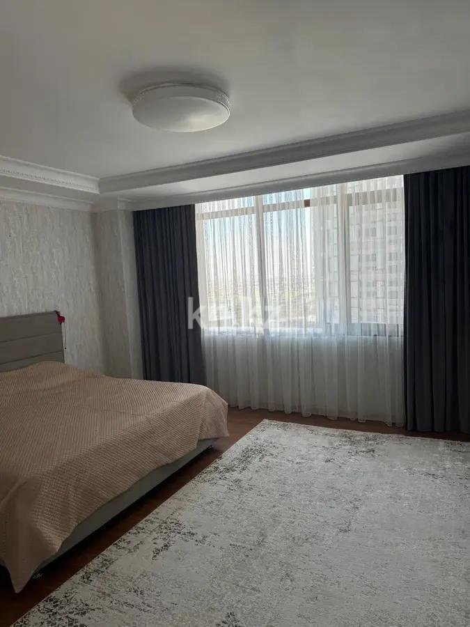Продажа 4-комнатной квартиры, 176 м², пр. Кошкарбаева, дом  8 в Астане - фото 4
