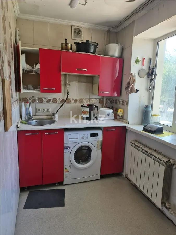 Продажа 2-комнатной квартиры, 39.2 м², пр. Райымбека, дом  134 в Алматы - фото 2