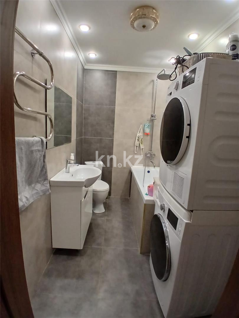 Продажа 2-комнатной квартиры, 70.3 м², ул. Иманова в Астане - фото 8