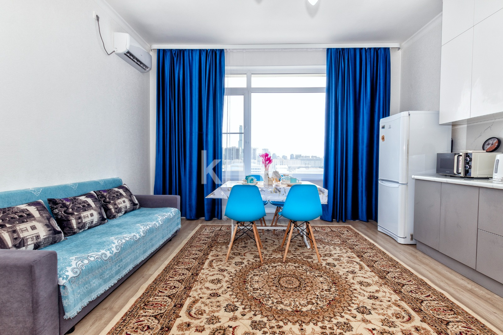 Аренда 2-комнатной квартиры посуточно, 50 м², пр. Туран, дом  43 - ул. Сыганак в Астане - фото 3