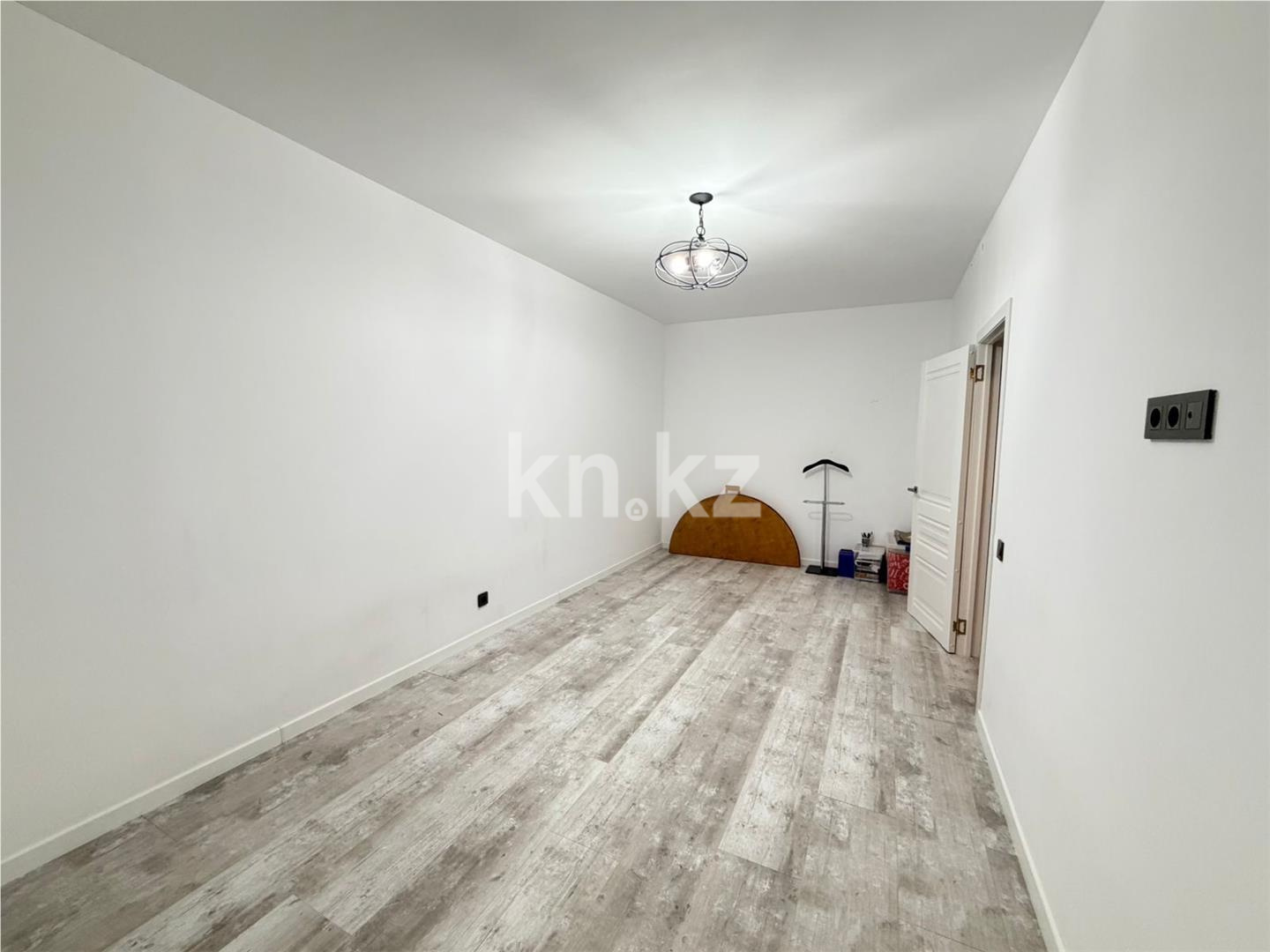 Продажа 1-комнатной квартиры, 39.9 м² в Астане - фото 2