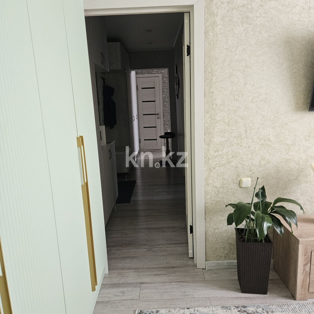 Продажа 2-комнатной квартиры, 52.6 м² в Караганде - фото 38