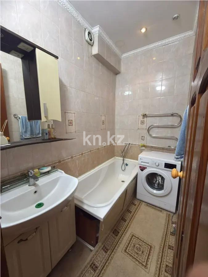 Продажа 3-комнатной квартиры, 61.4 м², пр. Суюнбая, дом  263/8 в Алматы - фото 5
